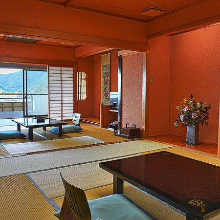 Shin Kaikatei Izumi Hotell Izu  Exteriör bild