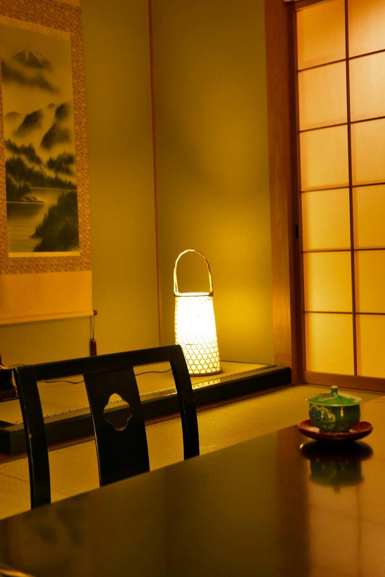 Shin Kaikatei Izumi Hotell Izu  Rum bild